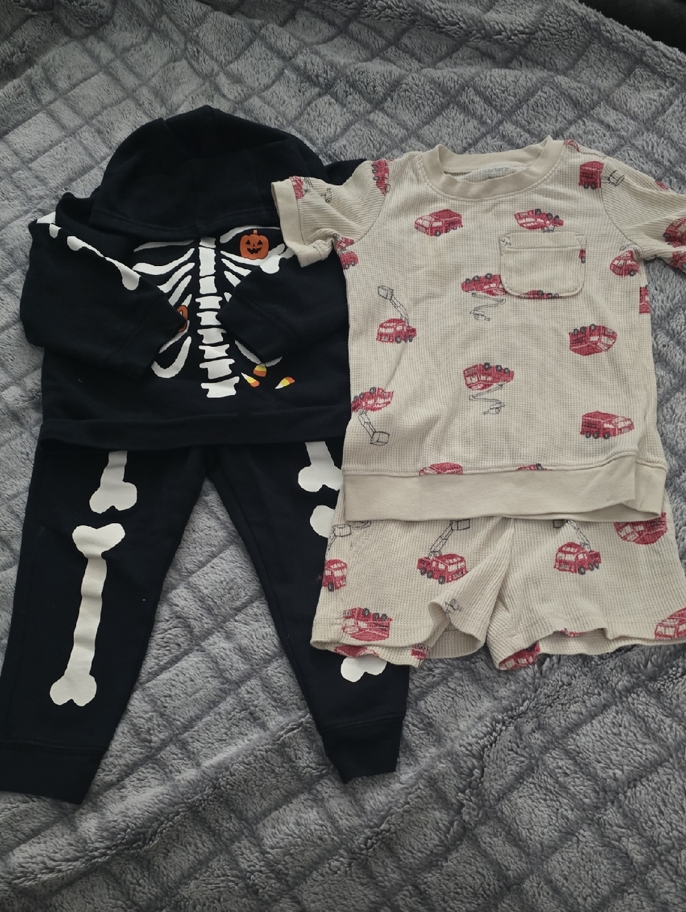 Carters Sets